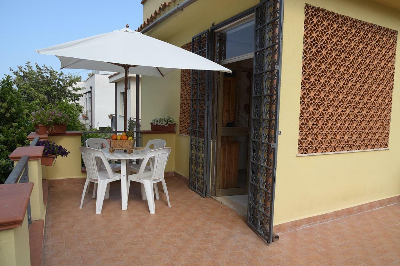 Villa Pinella Palermo Exteriör bild